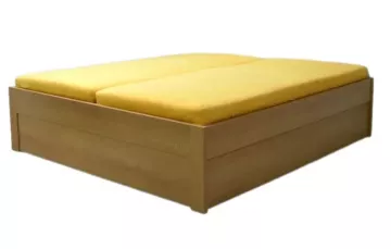 Drevená posteľ Marika s nízkym čelom