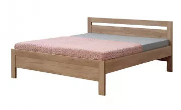 Karlo klasic - dub Nebraska, ostré rohy, výška zadného čela 90 cm